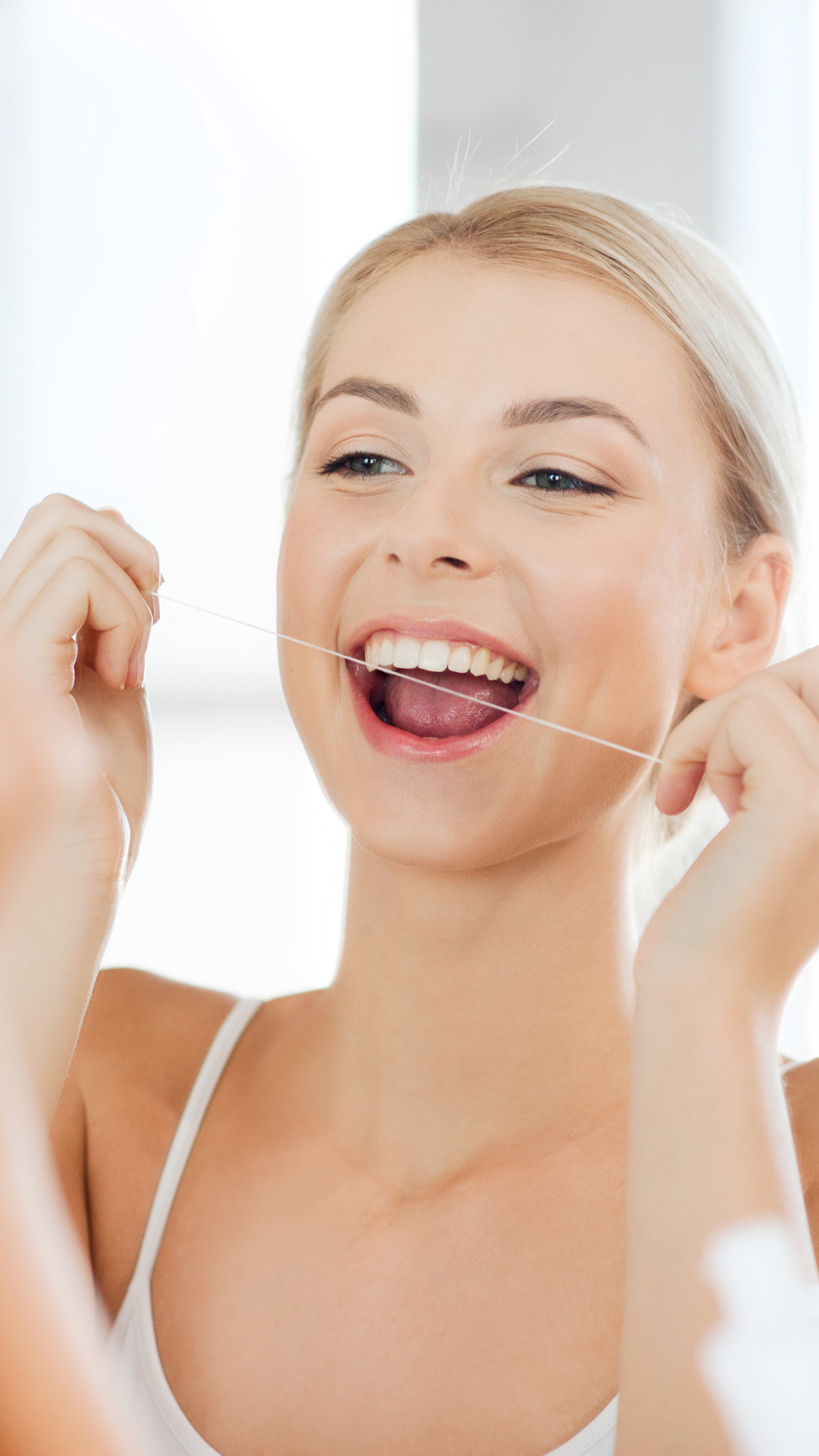 Flossing Santa Rita Dental flossing-santa-rita-dental